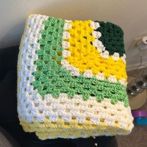 💚Handmade throw blanket💚